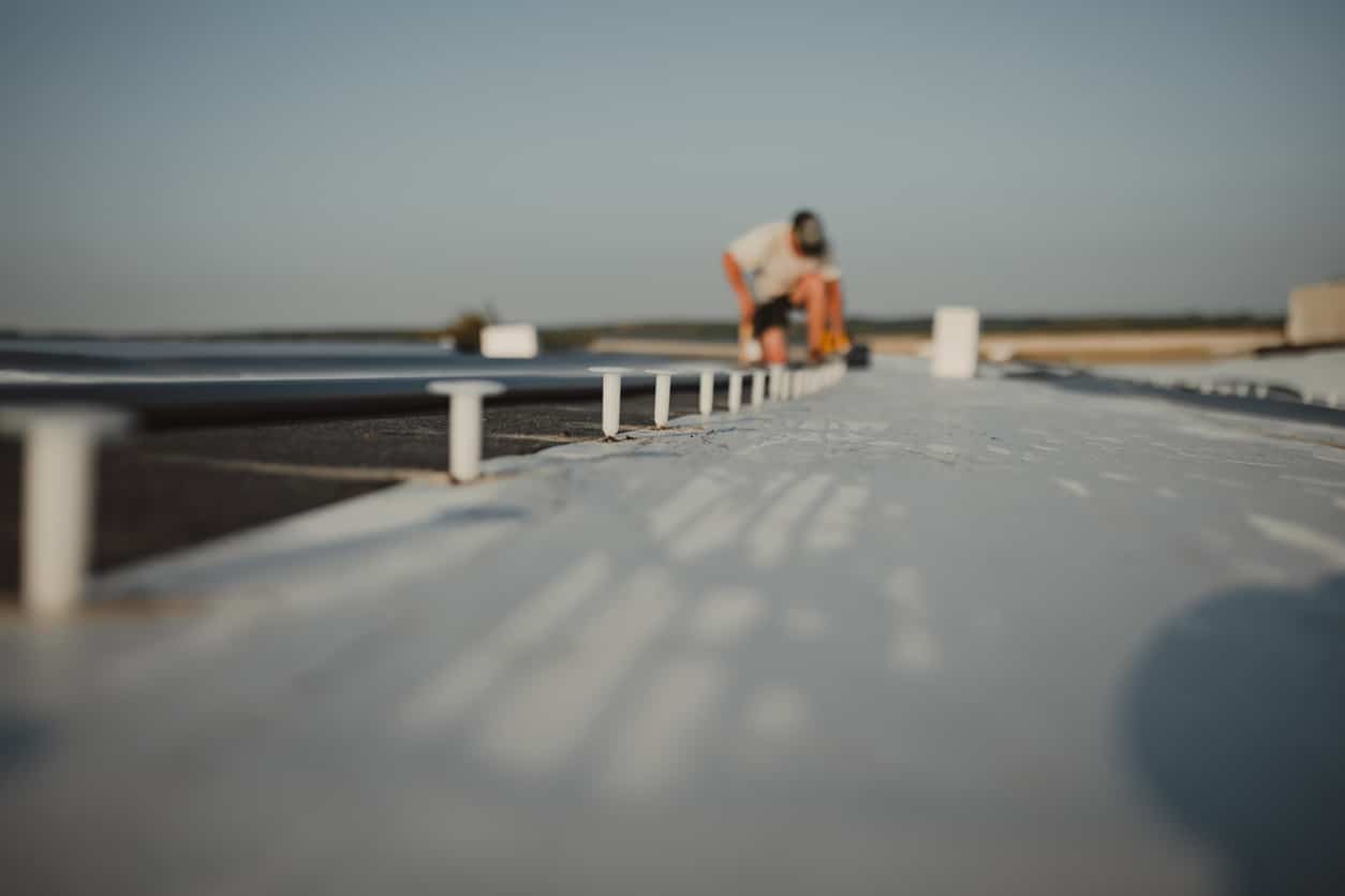 Commercial flat roof installation